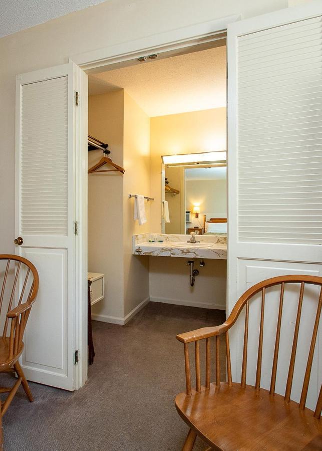 Country Squire Inn And Suites 코쇽턴 외부 사진